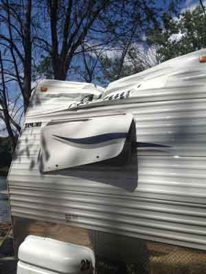 De Hann trailer front